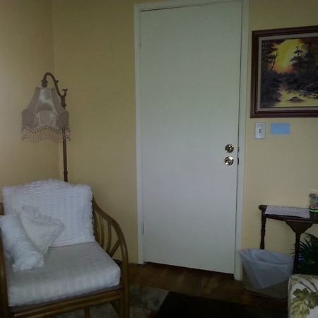 Secret Garden Bed And Breakfast Tacoma Extérieur photo