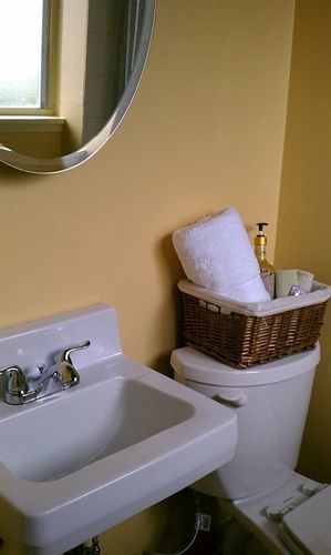 Secret Garden Bed And Breakfast Tacoma Extérieur photo